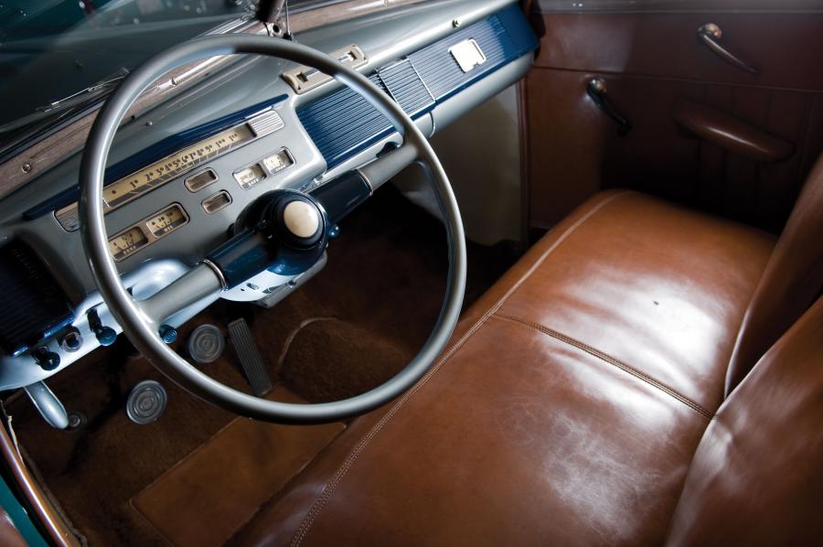  Mercury Eight Club Convertible 1940 года  (фото 6 из 7)